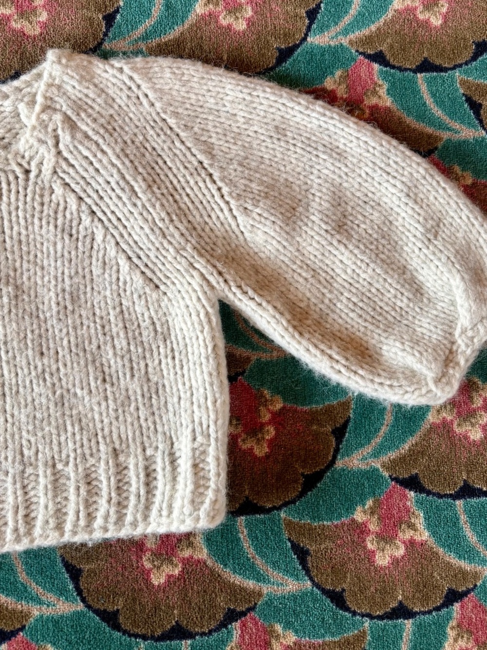 OOAK Hand-Knit Cropped Pullover - Picture 3 of 6